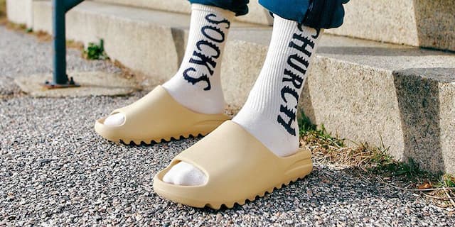 Simple and elegant, Adidas slides never fail to impress 
