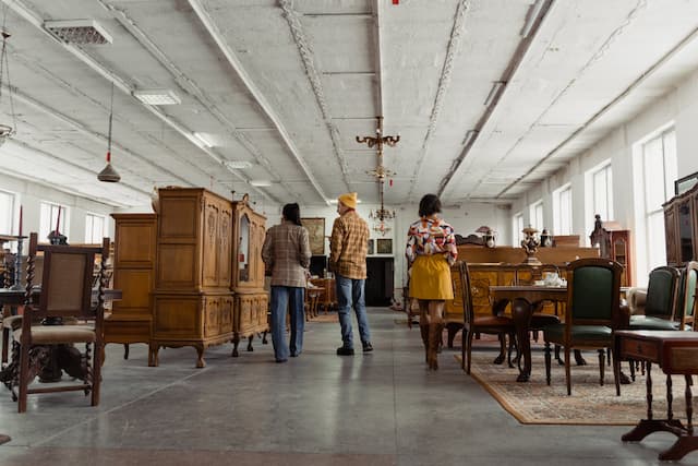 Wood Furnitures Singapore: A Guide for First-Time Buyers