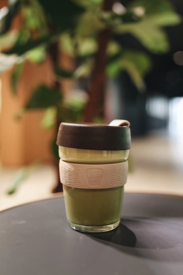 Get Reusable Coffee Cup at Miss Hosay—Pay Through ATOME