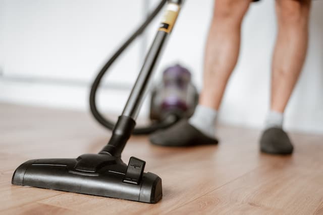Clean Your Entire House with the Steam Cleaner Without Any Hassle