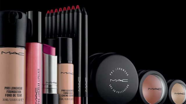 The Makeup Artistry- MAC Cosmetics