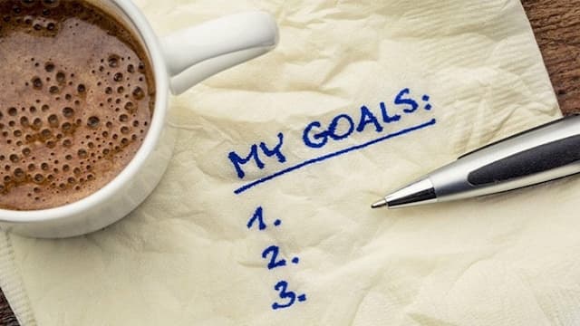 How Can I Achieve My Personal Goals Realistically?
